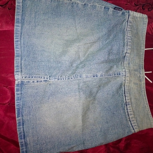 Skrit - Picture 6 of 6